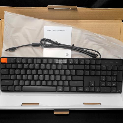 电脑键盘是有线还是无线电脑键盘是有线的好还是无线好