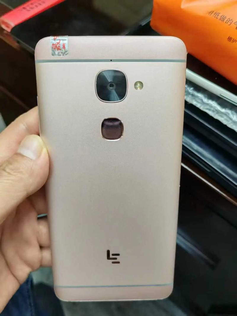 乐视lex620是乐2pro吗