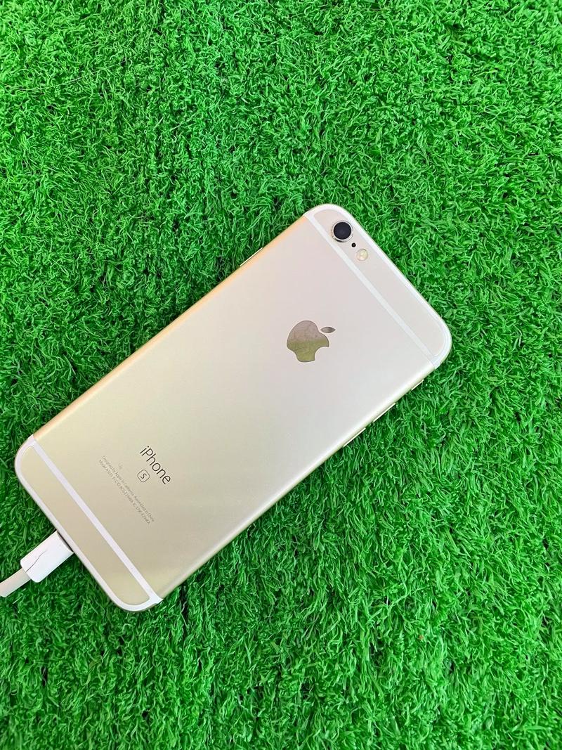 谁知道实体手机店的iPhone6s玫瑰金16G多少钱?