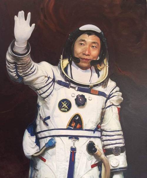 我国航天员第一次进入太空是哪一年哪一月哪一日是谁