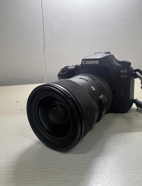 佳能6d2与90d哪个更值得买