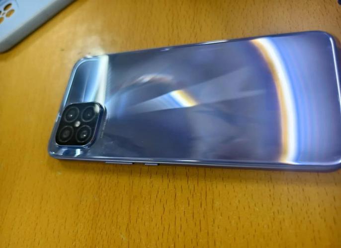 畅享20pro与荣耀30青春版外观区别