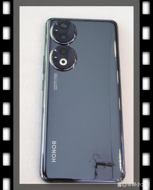 华为荣耀90店里面多少钱一台手机