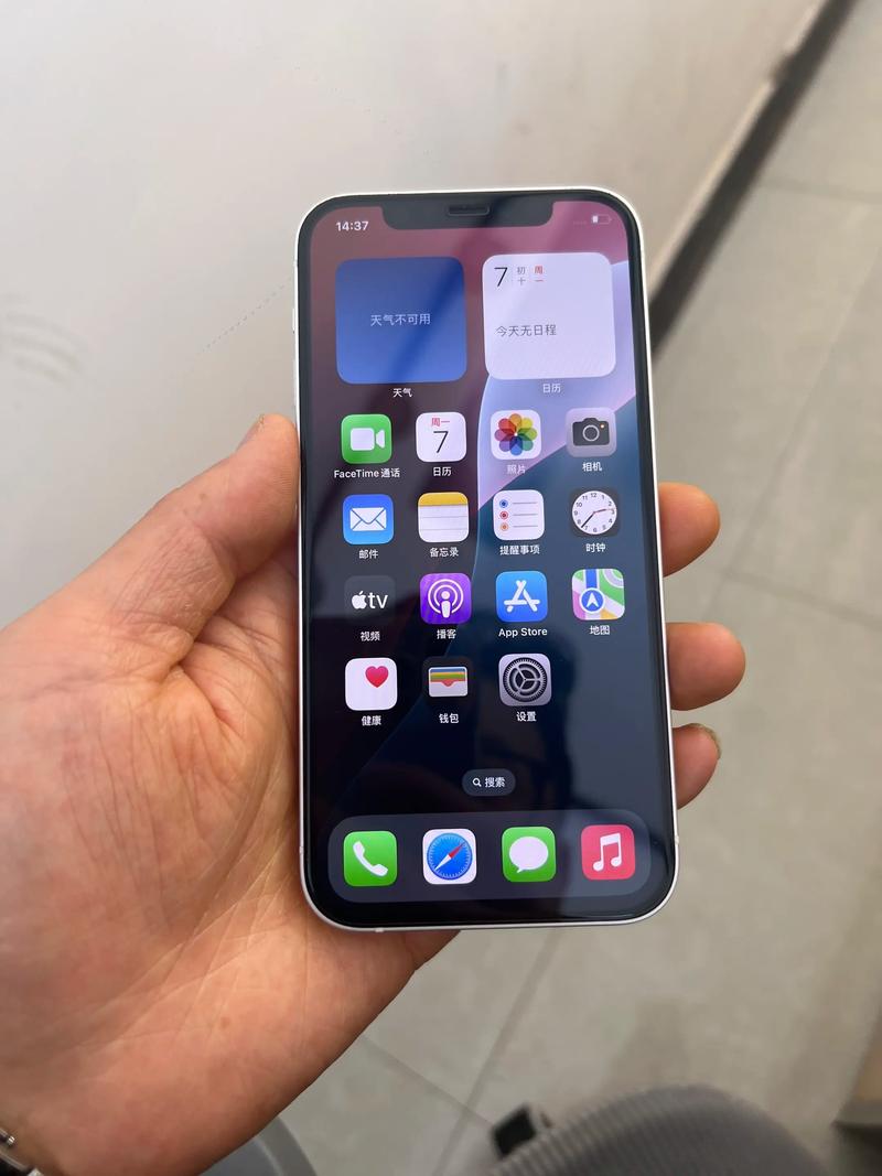 为什么劝你最近不要买iPhone12?