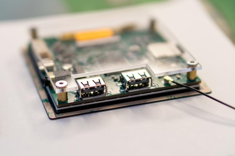 全志A33主板,行车记录仪刷机包谁有给个!