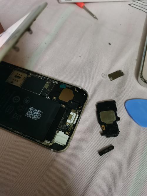 苹果7为什么只有一个喇叭响