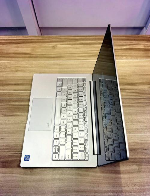 买笔记本电脑更推荐小米还是联想?主要用来办公和轻度剪辑