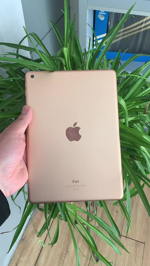 a1586是什么版本