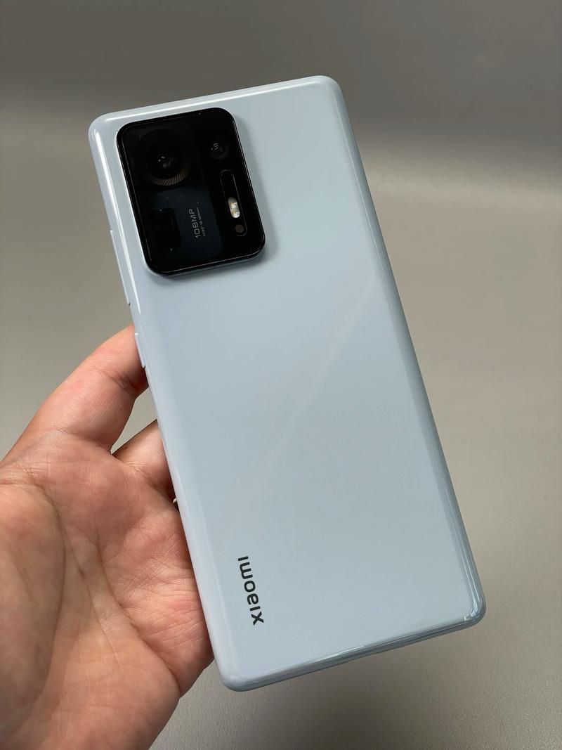 小米新机支持无线反向充电?