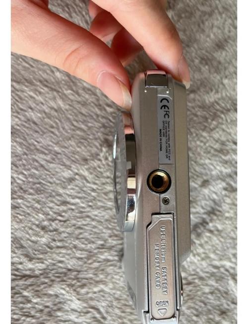 佳能ixus95is是哪一年出的?