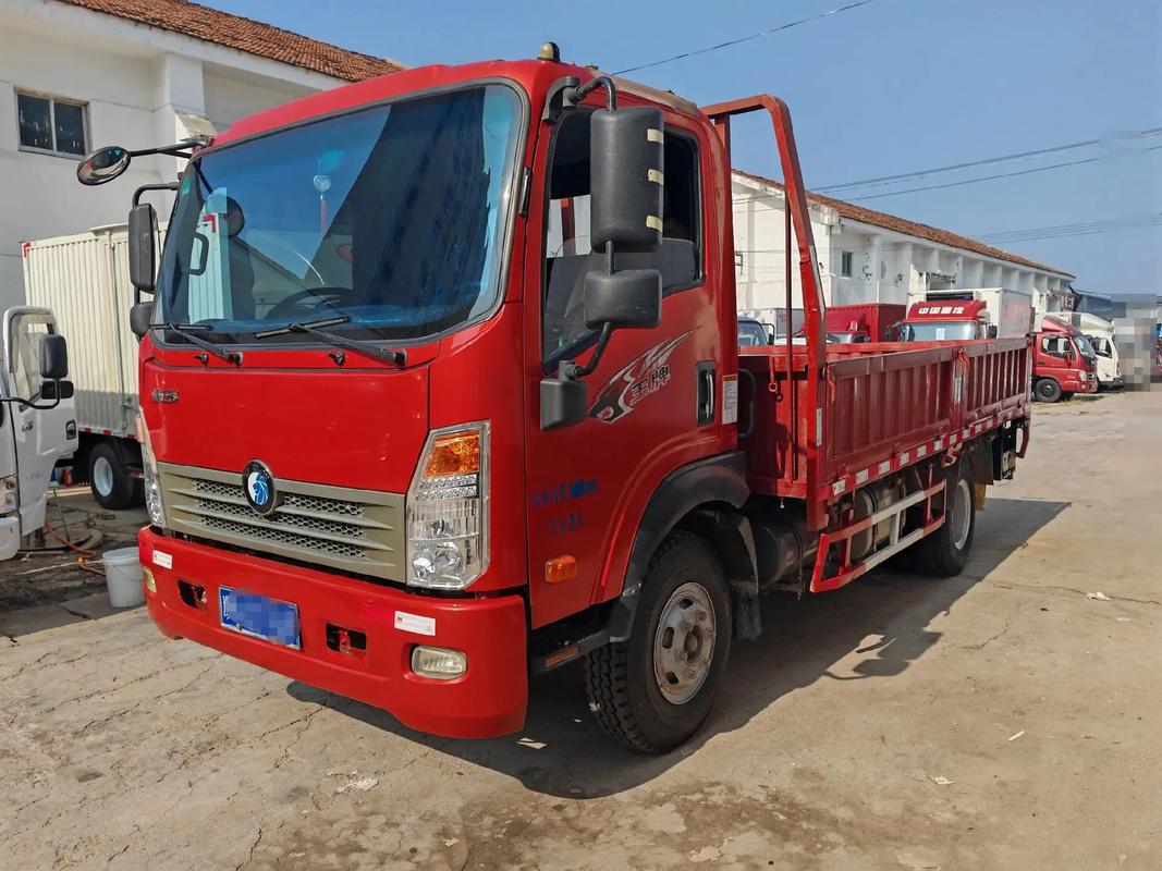 有没有内宽2米45的平板车啊