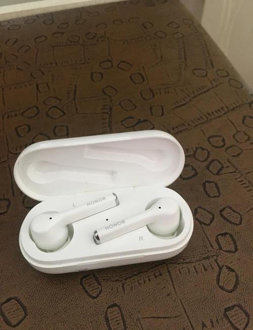 荣耀FlyPods3体验:不到千元音质和降噪都有了