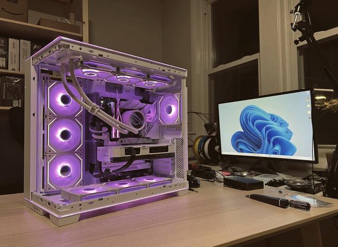 自己装机和直接买差多少