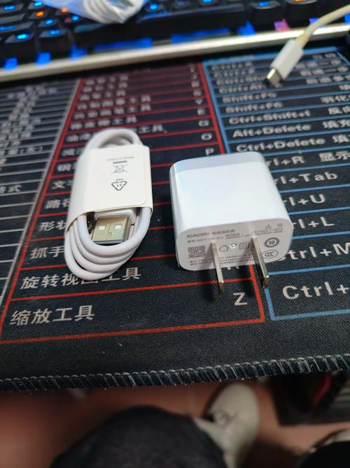 红米5手机充电口内插坏了在手机店换一个多少钱?