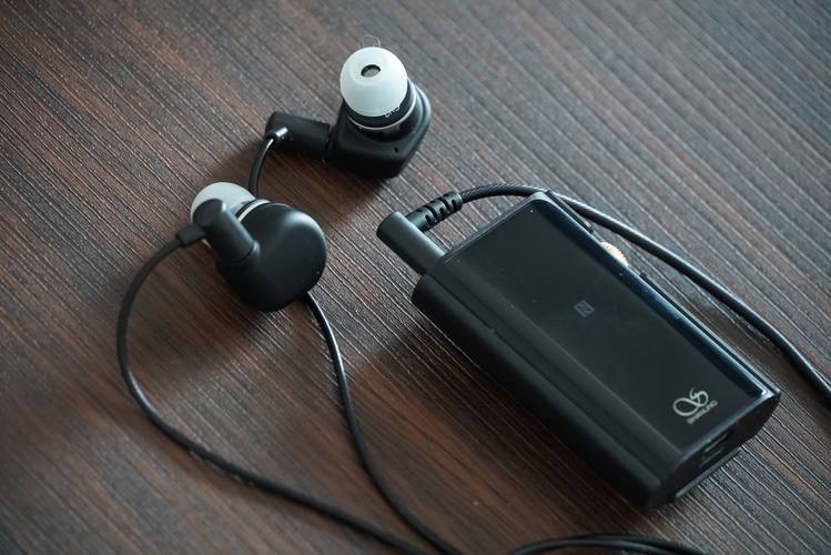 索尼MDR-XB510AS入耳式有线耳机-运动专属,低音强劲