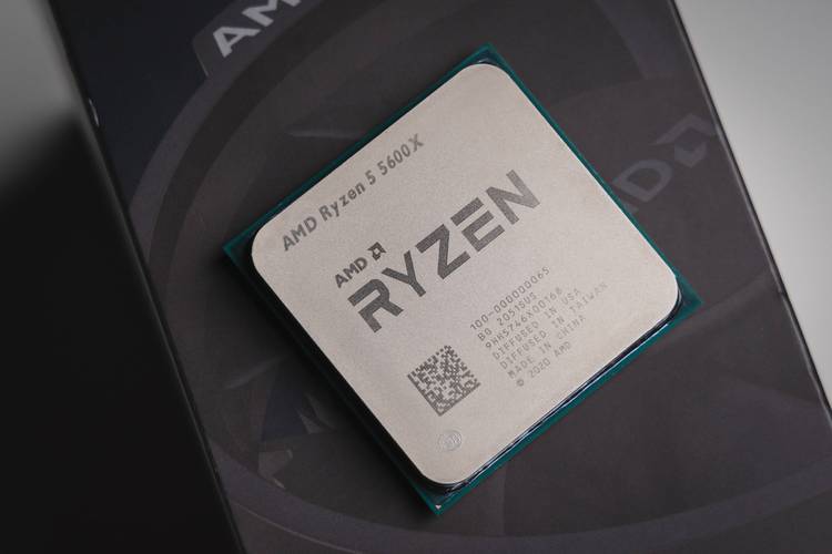 amd5600x可以用b560主板吗?