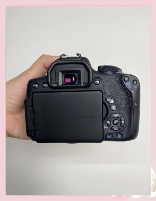 佳能750D,真心不知道怎样背景虚化,百度了都不对。小白希望大神仔细教...