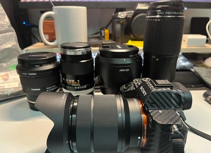 索尼的e卡口与fe卡口有什么区别?