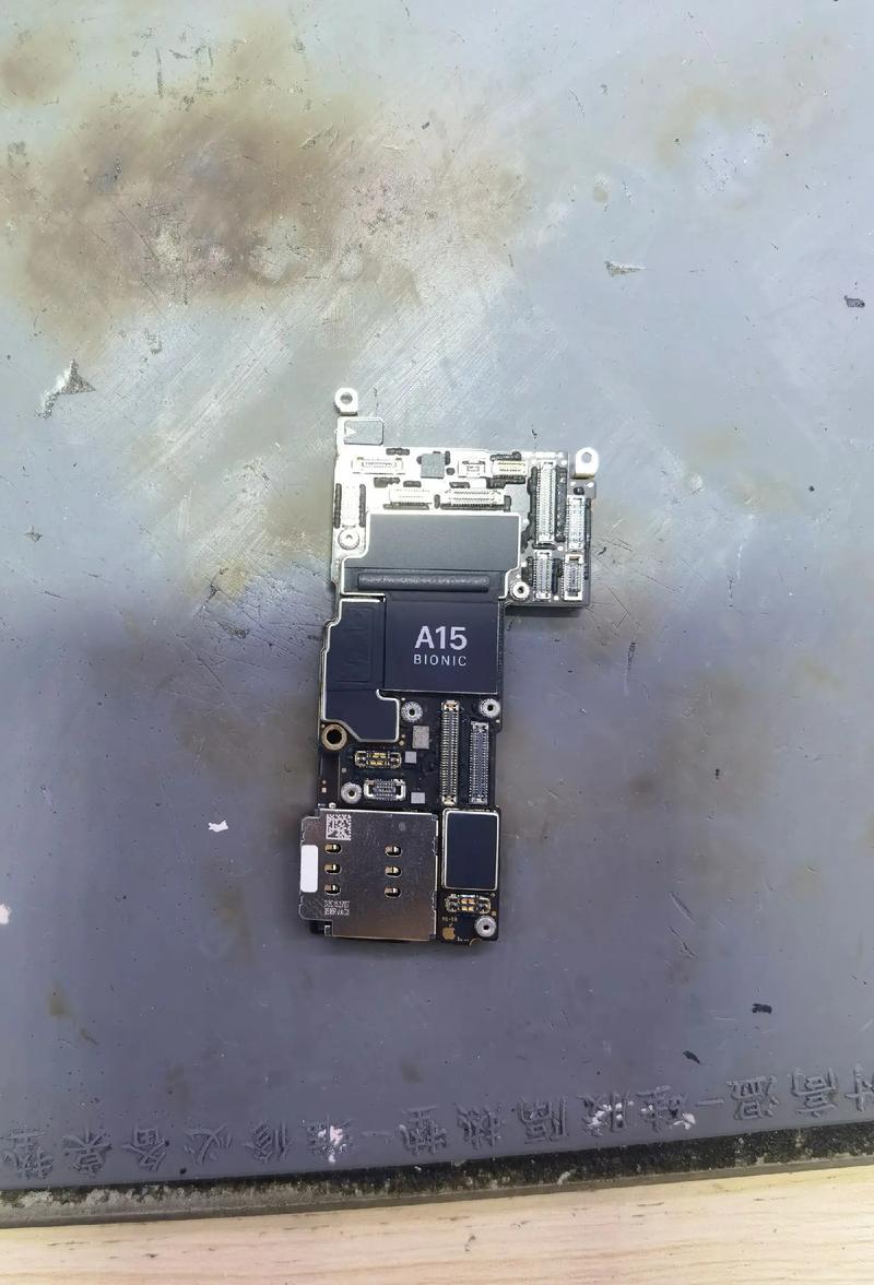 iphone的主板多少钱啊