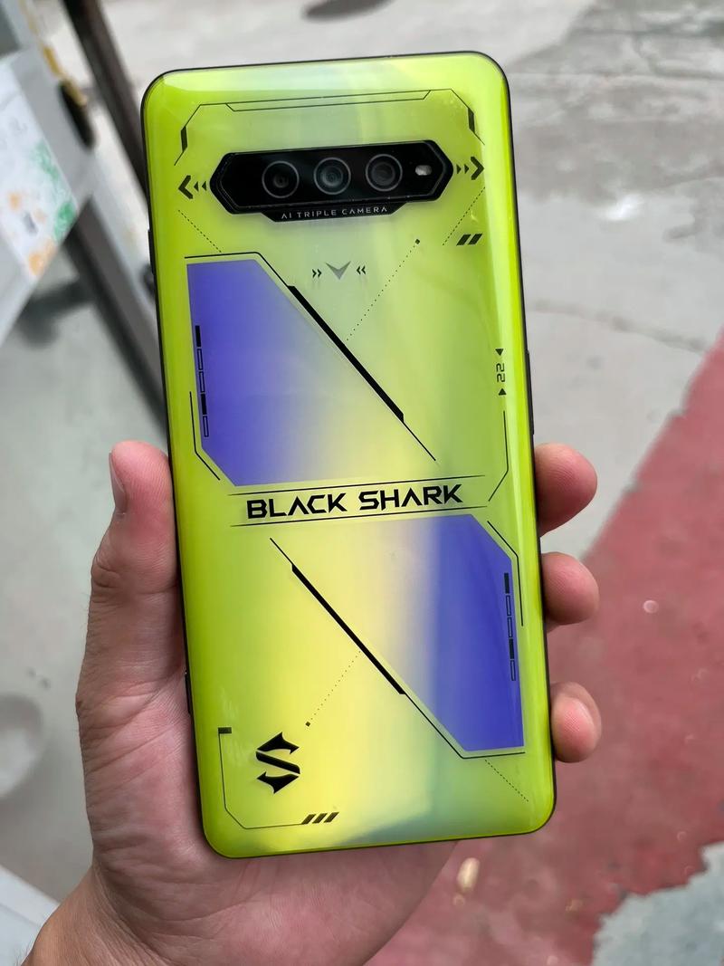 黑鲨和小米是一家吗