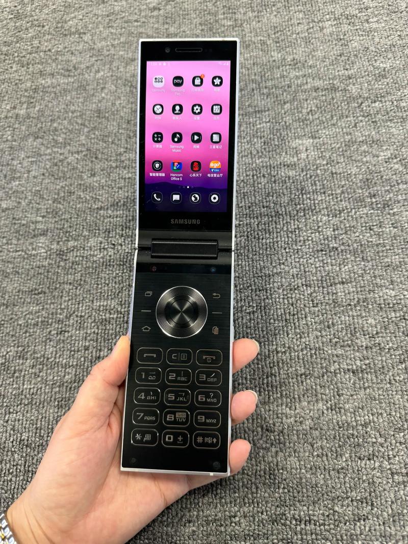 三星w2018和2019的区别参数配置