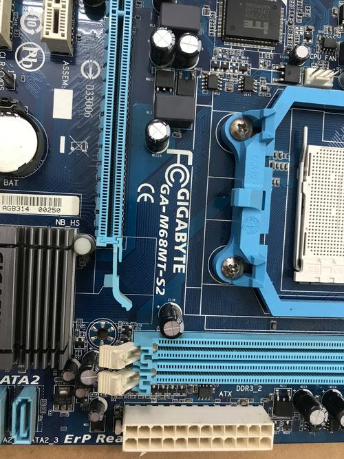 支持AM3接口的主板有那些?