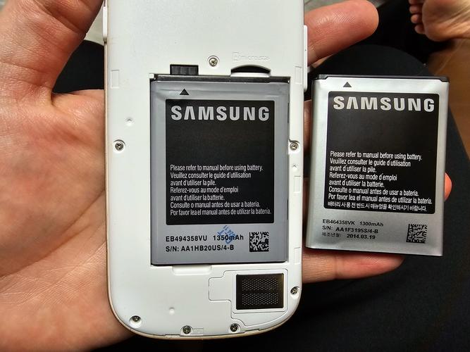 三星手机换电池多少钱一块