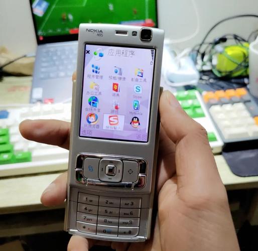 java系统就是塞班系统吗?