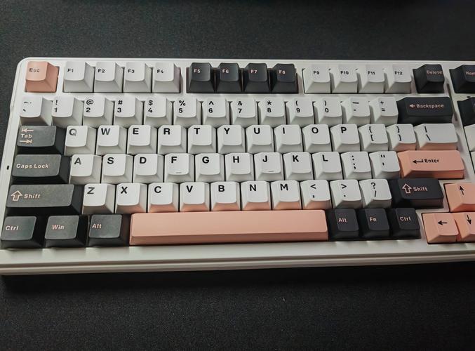 狼蛛收割者机械键盘有事时候有按键不管用