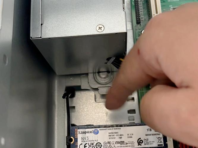 联想电脑加固态硬盘联想台式机加装固态硬盘