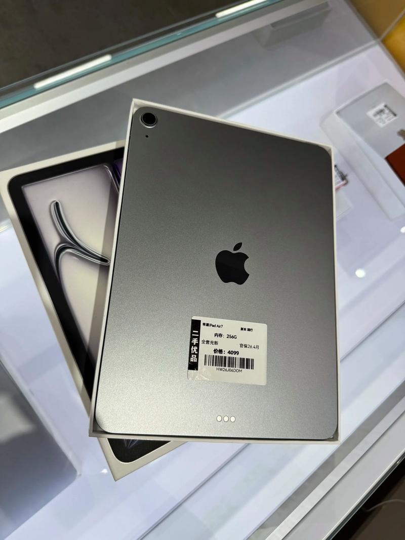 初中生用ipad好还是用电脑