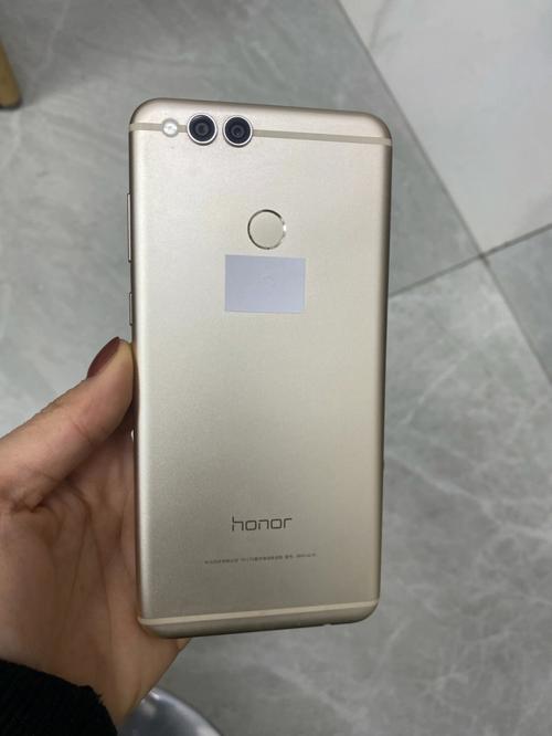 荣耀7x现在多少钱一部(荣耀7x现在多少钱一部手机)