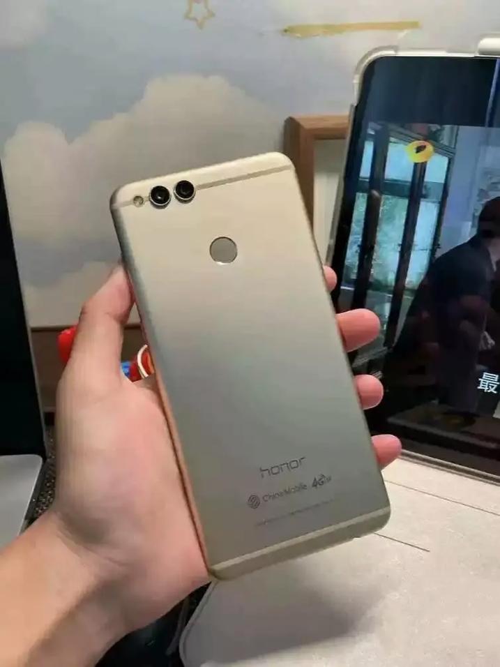 华为荣耀畅玩7x什么价