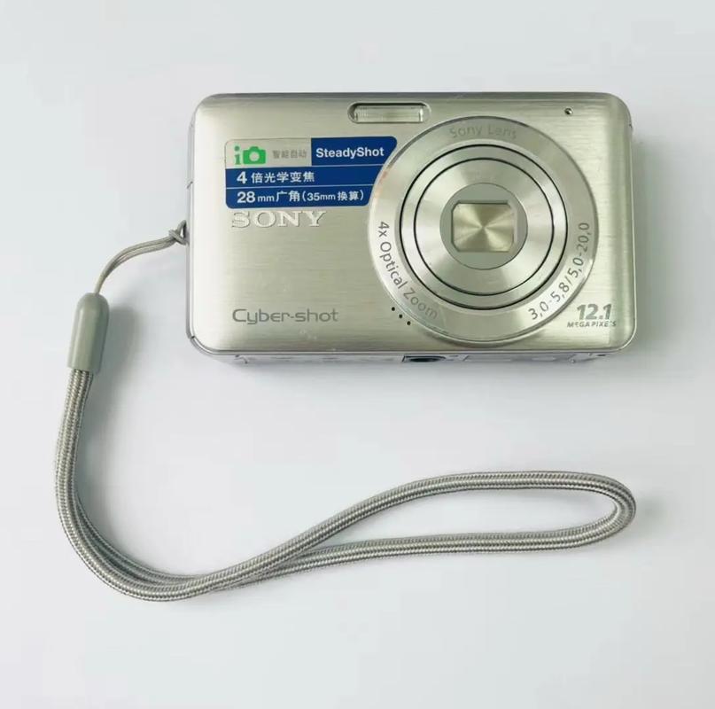 刚买的索尼数码相机,型号是DSC-W310,操作时全是外文,也没有中文说明书...