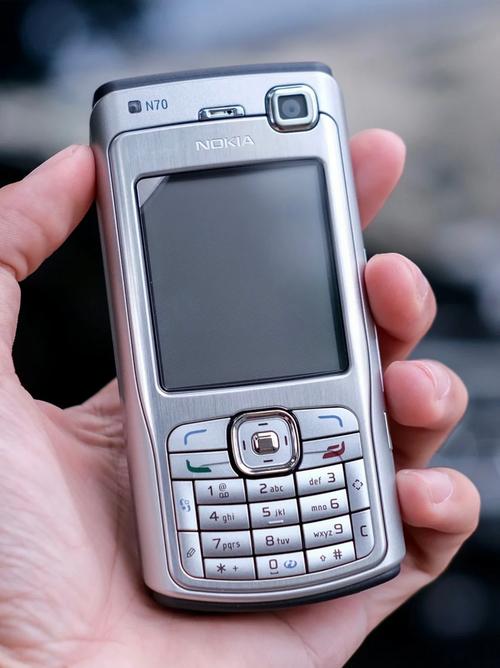 诺基亚N70是智能手机吗?