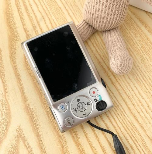 想买一1500元左右的相机,有什么好的推荐