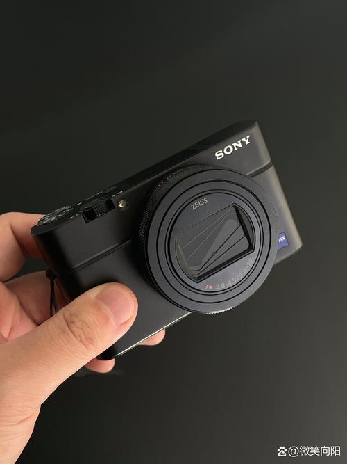 索尼黑卡7有多重曝光吗