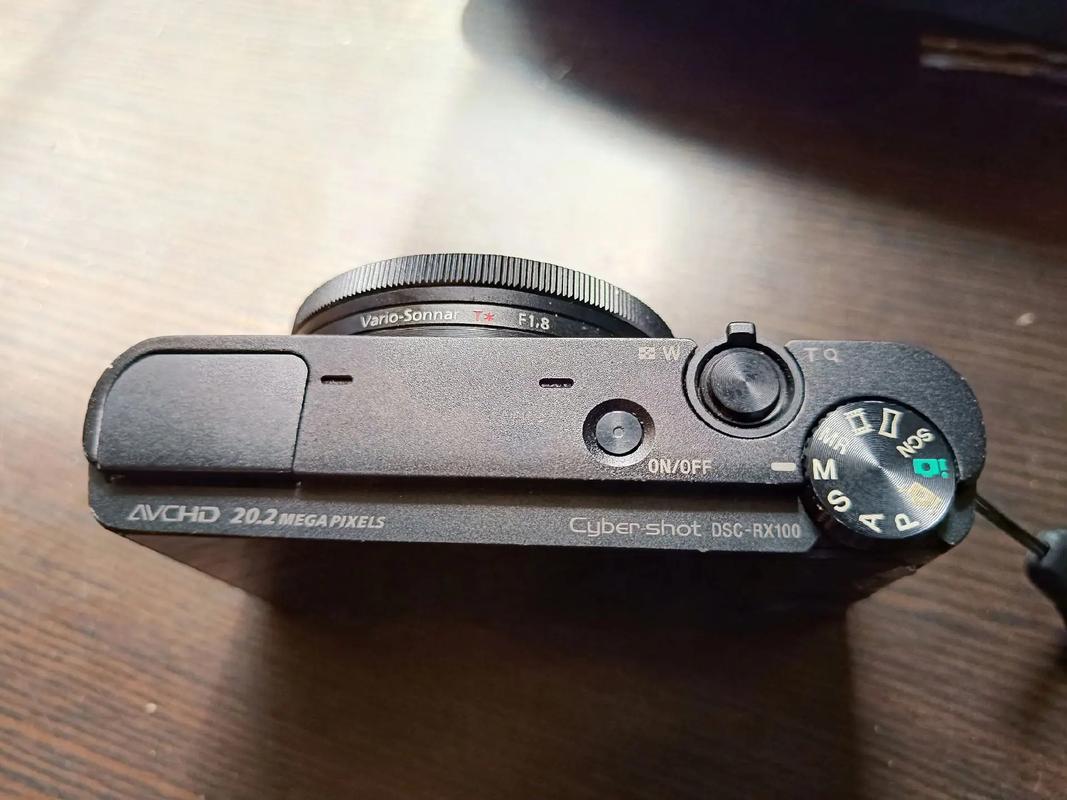 索尼rx100的菜单中峰值水平是什么意思