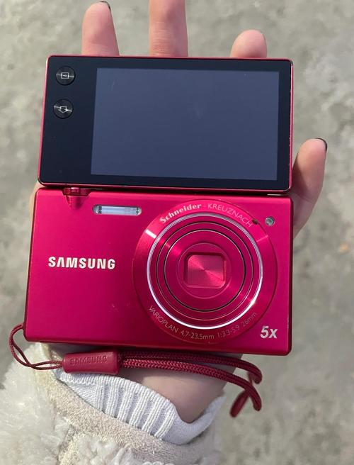 三星NX300和索尼NEX『5』R相比优缺点在哪里?求大神解答