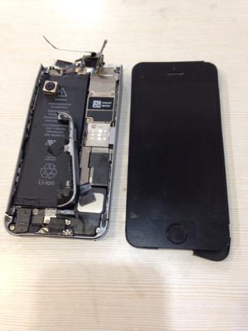 iphone换屏幕外壳多少钱啊