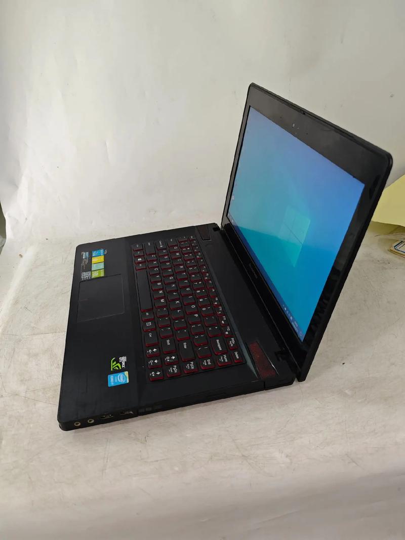 len0v03o00g43o笔记本电脑多少钱