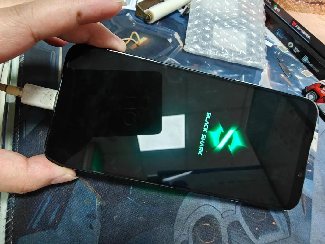 黑鲨4s处理器位置