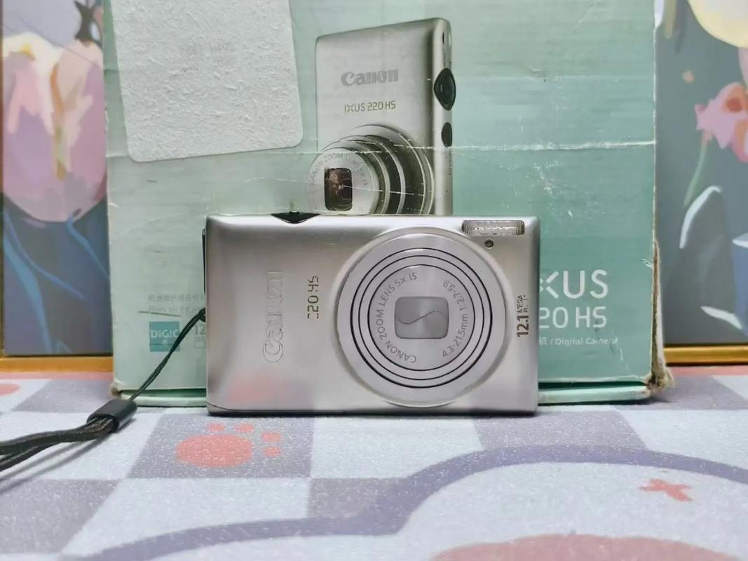 问问:佳能IXUS500HS和佳能SX220HS哪个好?麻烦说说。