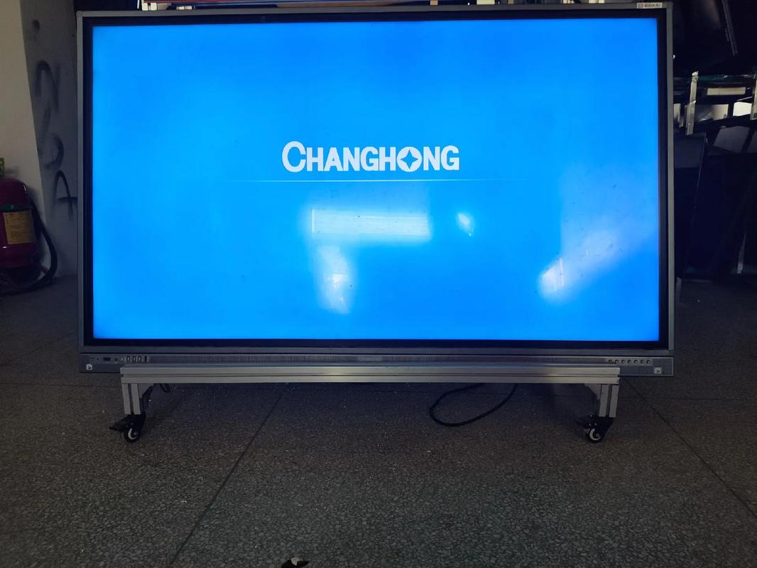 55寸液晶显示屏多少钱