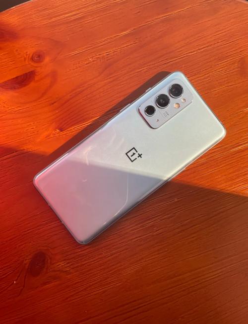 一加9RT和一加9买哪个?