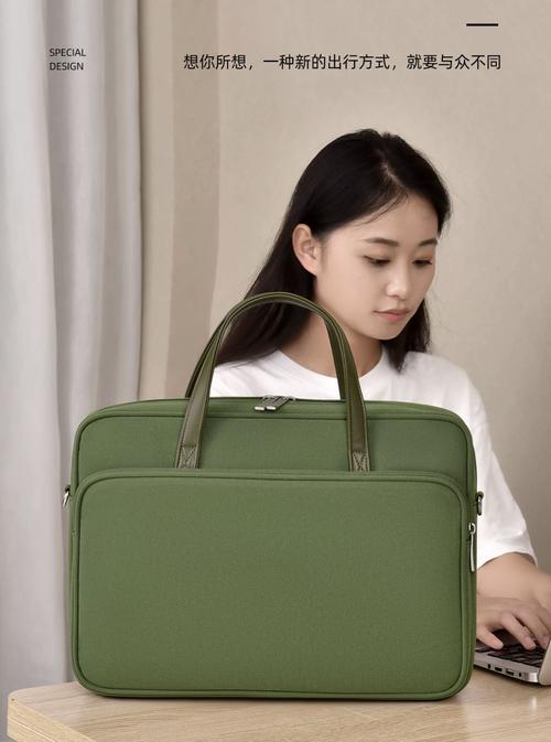 女的出差开会带电脑背什么包电脑包选取什么样的好