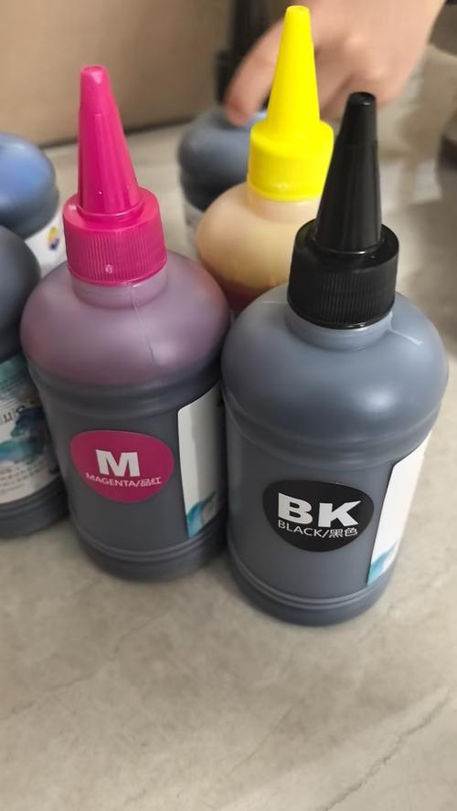 佳能原装墨属颜料还是染料