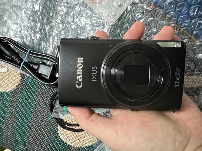 大家说说佳能g1xrx100怎么样?哪款相机更好用?