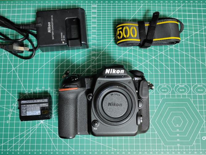 尼康D5300怎么样?价钱是多少?