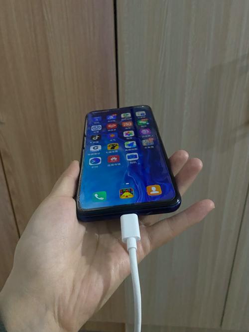 oppor17快充多少w